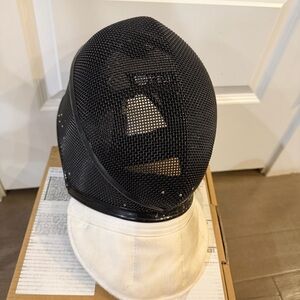 Leon Paul X-CHANGE FIE TRADITIONAL
EPEE MASK~ size：small